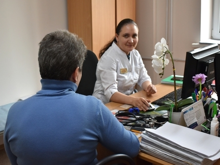 В Чебоксарах кардиологи проводят лекции в трудовых коллективах