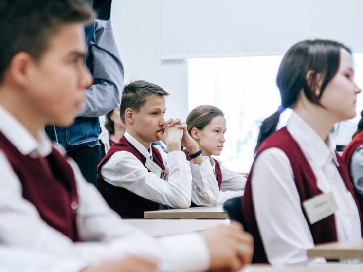 В Чувашии стартовал прием заявок на стипендии Главы республики для школьников