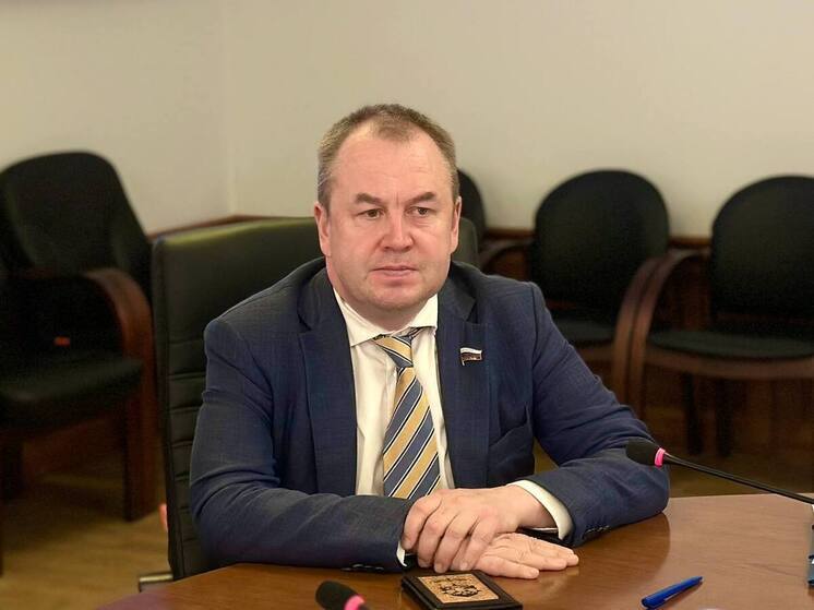 Депутат Госдумы отказался от участия в выборах свердловского губернатора