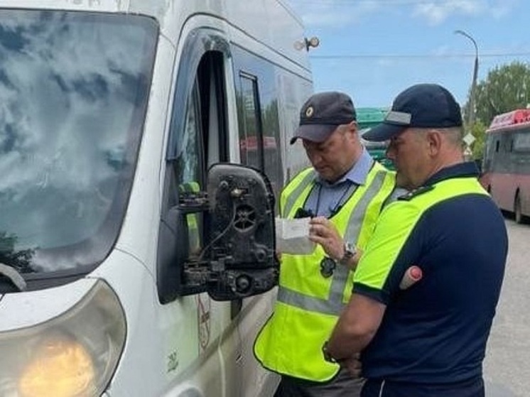 Дорожная полиция проверила в Иванове пассажирский транспорт