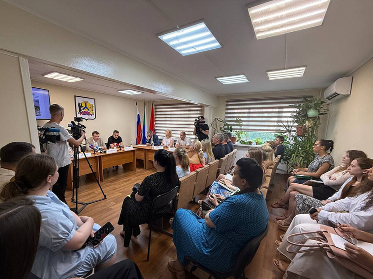 Без баннеров: В Хабаровске вводят новые стандарты наружной рекламы