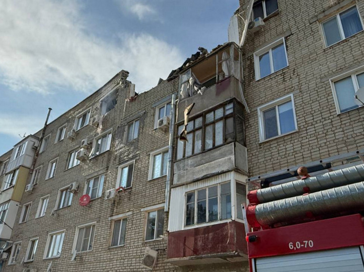 Взрыв газа повредил несущие конструкции в многоквартирном доме Ершова