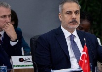 Руководитель МИД Турции Хакан Фидан сказал, что российская сторона уже заявила о готовности к третьему туру переговоров с Украиной и Турция ждет ответа от украинской стороны