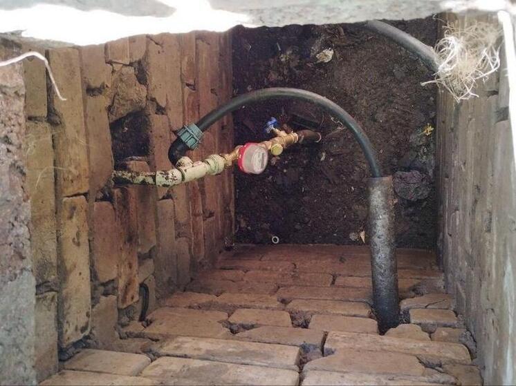 Для аптеки в Чаплынке смонтировали летний водопровод