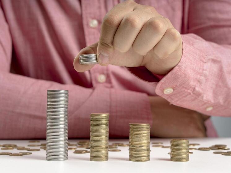 Эксперт: рынок рублевых сбережений вырос почти на 7% в первом полугодии