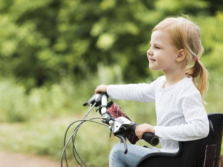 В Башкирии трехлетняя девочка потерялась во время прогулки на велосипеде