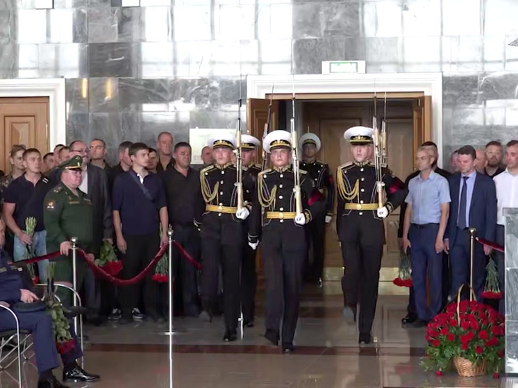 Состоялась церемония прощания с уроженцем Донбасса Михаилом Гудковым