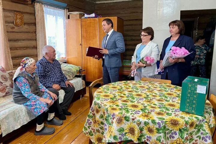 Супруги из Башкирии отпраздновали 70-летие совместной жизни
