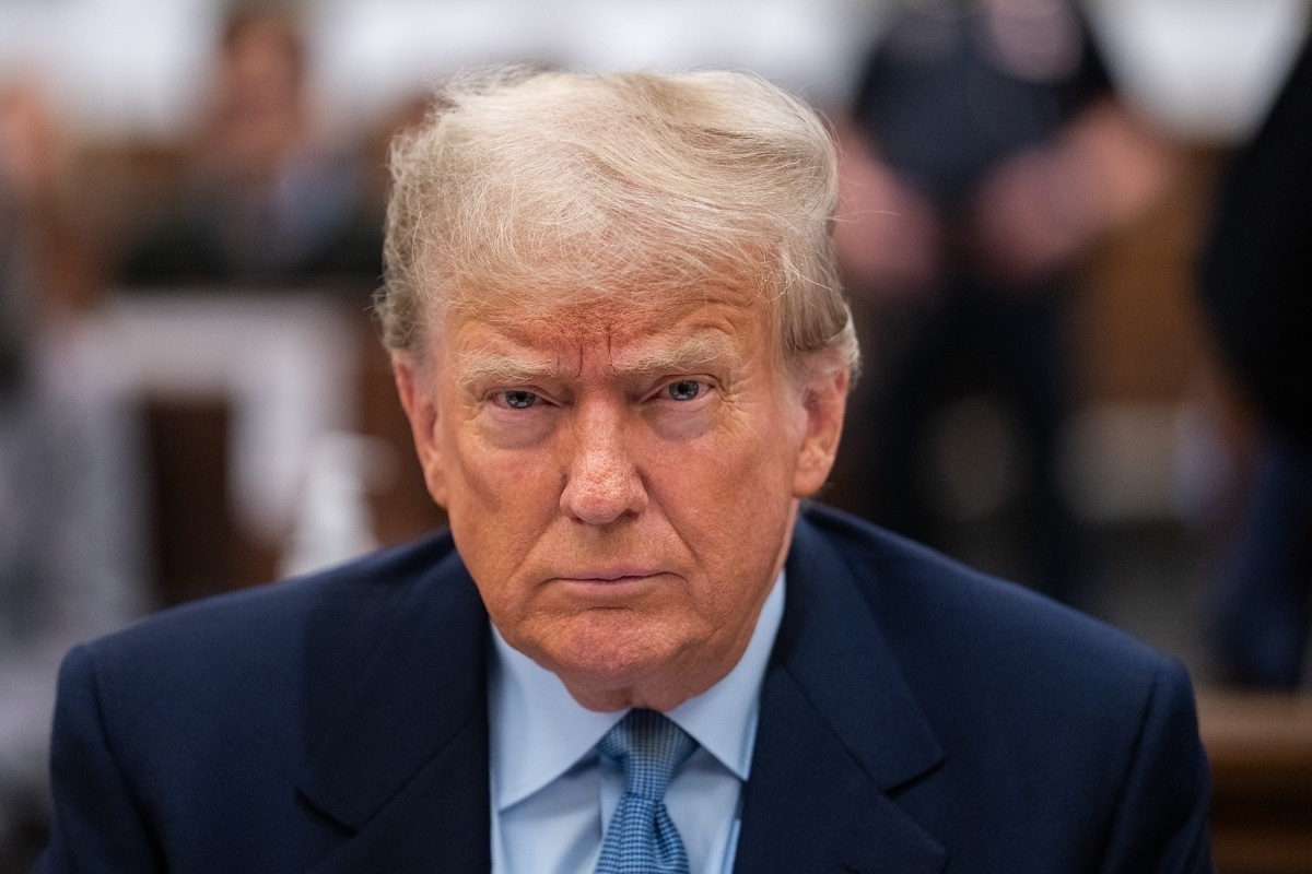 Политолог Марков: Трамп не принимал нового решения о передаче вооружений Украине