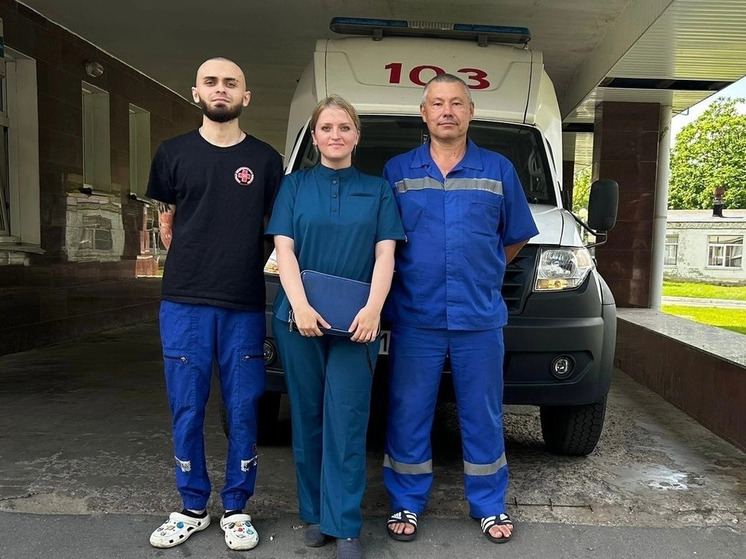 Орловские медики скорой помощи дважды приняли роды прямо в машинах