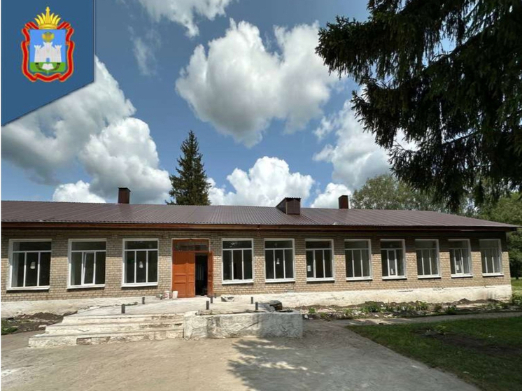 В Знаменской школе Орловской области продолжается капремонт