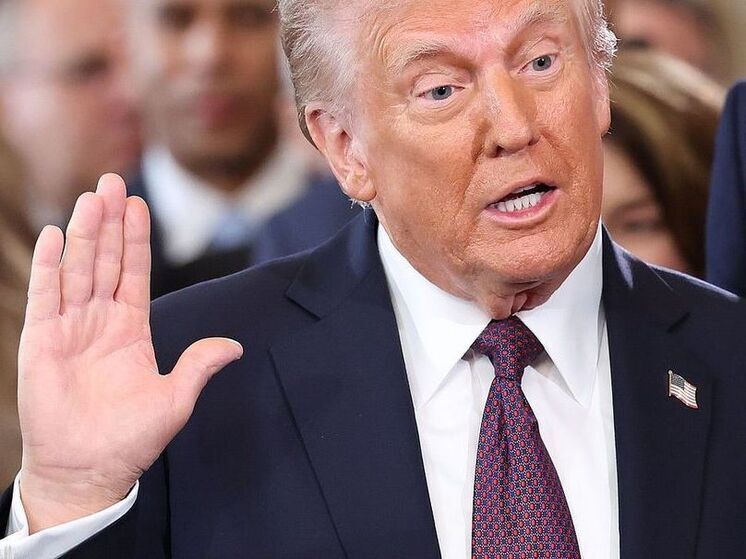 Трамп анонсировал 10-процентные импортные пошлины для стран-членов БРИКС