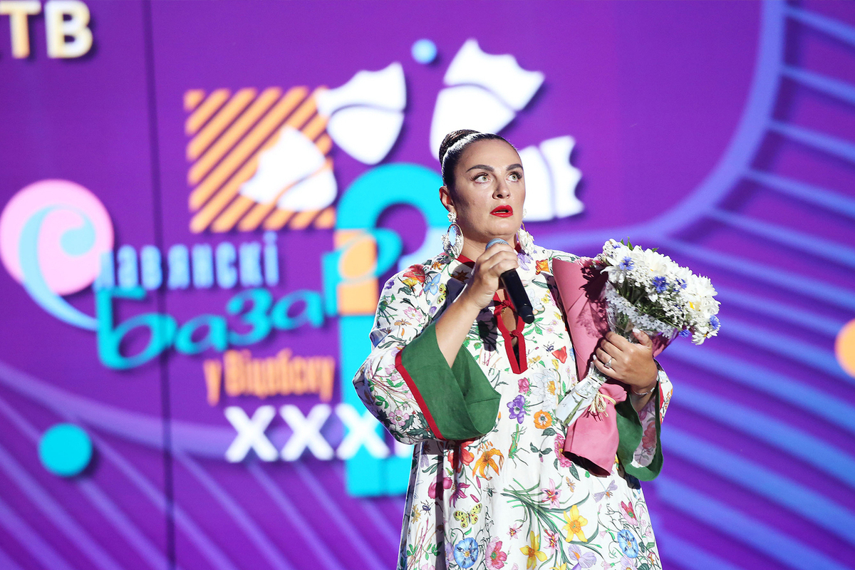 Певица Елена Ваенга отменила второй сольный концерт за месяц