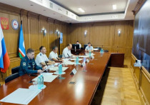 Первый заместитель председателя правительства Республики Саха (Якутия) Дмитрий Садовников провел совещание с участием представителей республиканской прокуратуры и районных прокуроров, посвященное вопросам пожарной безопасности населенных пунктов республики