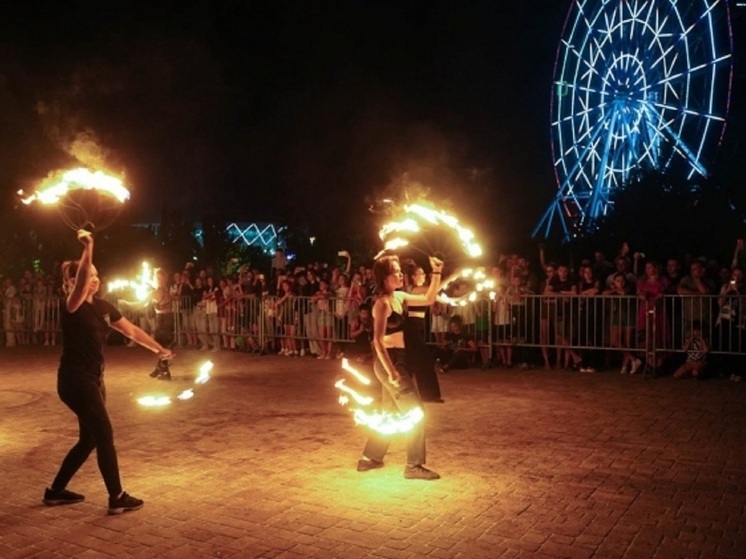 Огненное шоу и показ мультфильмов под открытым небом пройдут в ЦПКиО Волгограда