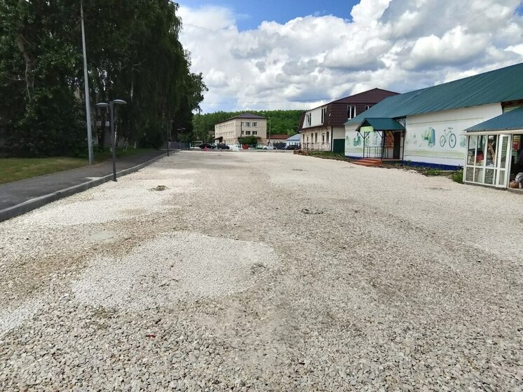 В Неверкино идут работы по преображению пешеходной зоны