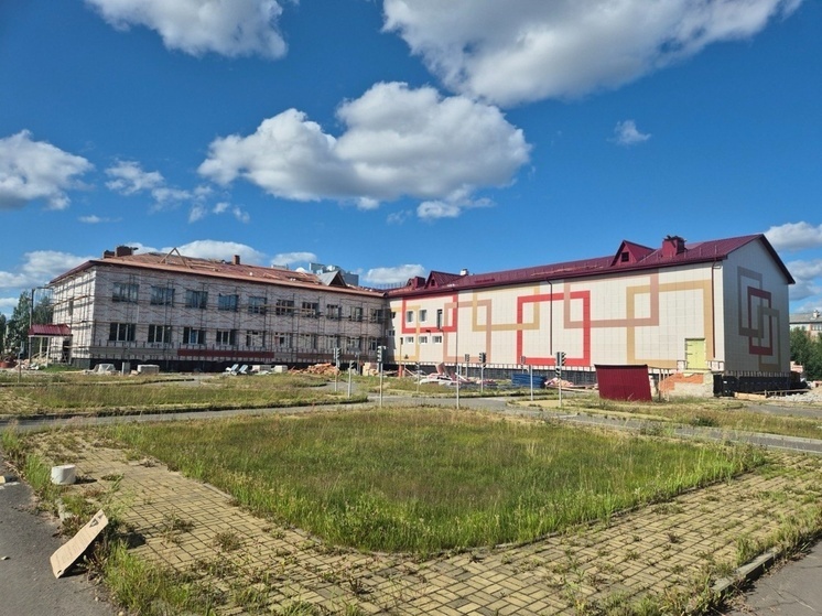 В Югорске реконструируют крупнейшую школу города