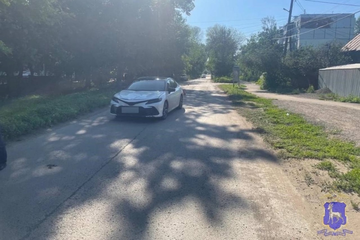 В Самаре 22-летний водитель Toyota Camry сбил 11-летнюю девочку