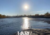 В Забайкальском крае уровень воды снижается на реках, не смотря на прошедшие дожди 8 июля. Об этом 9 июля корреспонденту «МК в Чите» сообщила начальник отдела гидрологических прогнозов Забайкальского управления по гидрометеорологии и мониторингу окружающей среды Юлия Балашова.