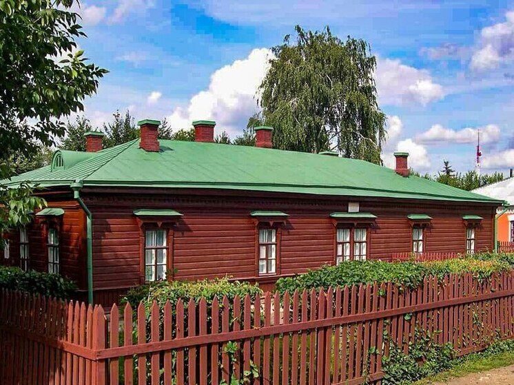 Под Липецком отреставрируют дом-музей, где умер Лев Толстой