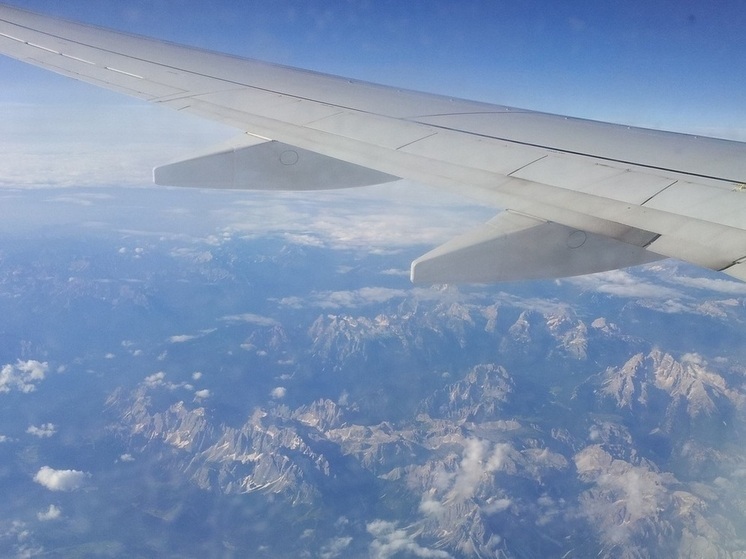 В Екатеринбурге авиационных специалистов начнут обучать со школьной скамьи