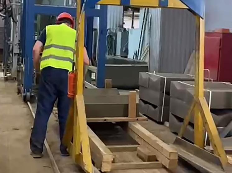 Калужский министр побывал в «Сказочной деревне»