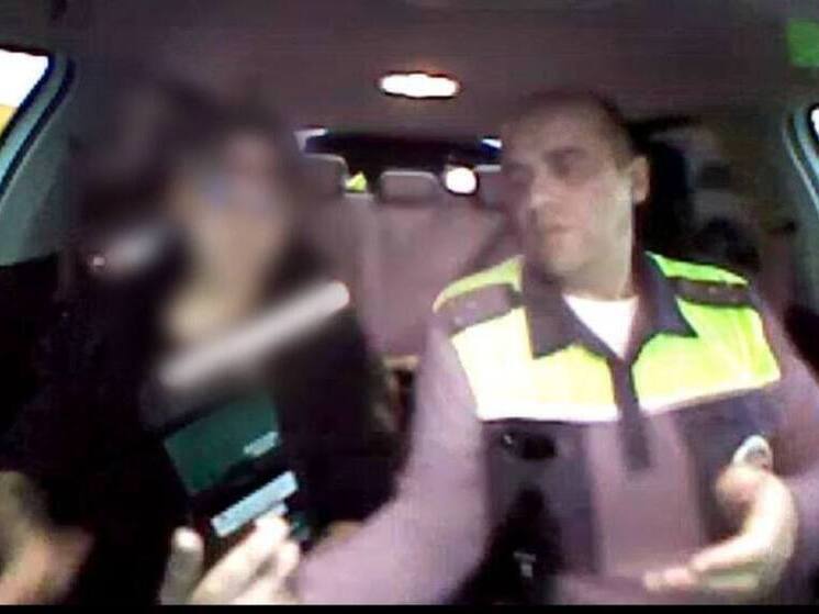 В Надыме автоинспекторы задержали пьяного электросамокатчика