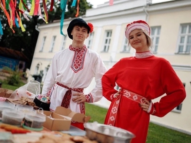 В Смоленске Петров день отметят фестивалем «АРТ-Маяковский»