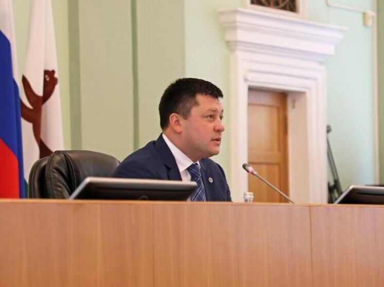 Мэр Ратмир Мавлиев раскритиковал директора «Уфагорсвета» за слишком позитивный доклад