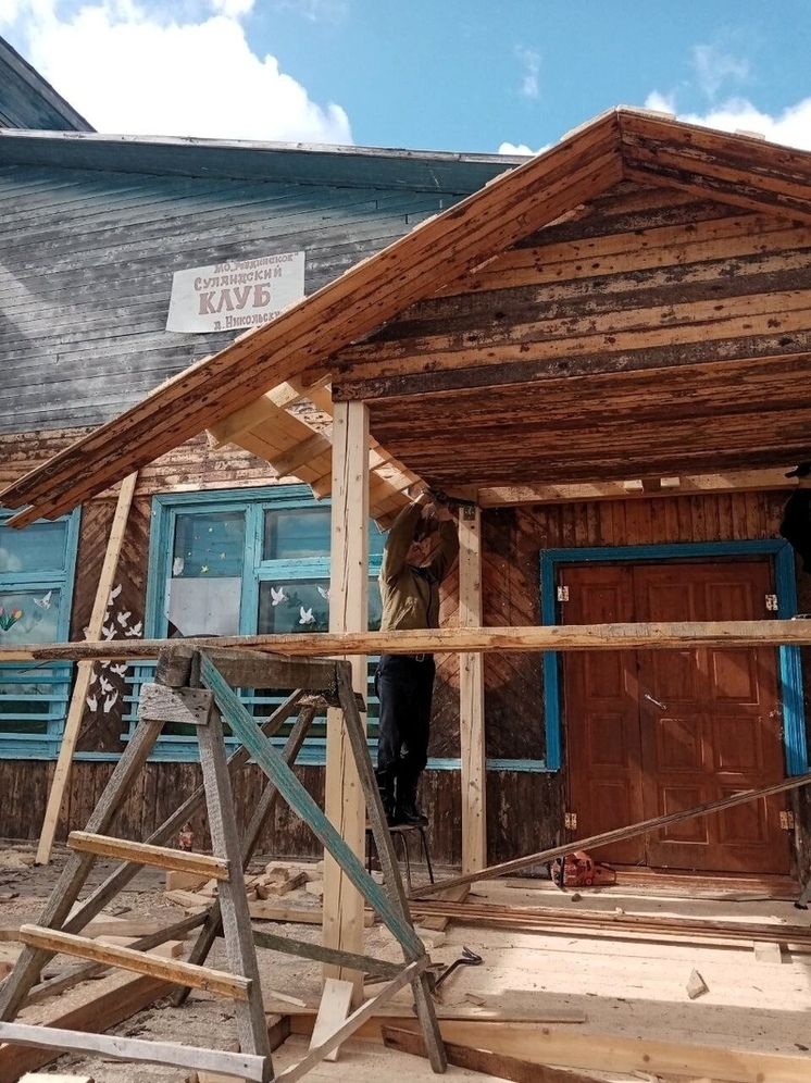 В деревне Никольская (Суланда) начались работы по проекту «Сердце деревни»