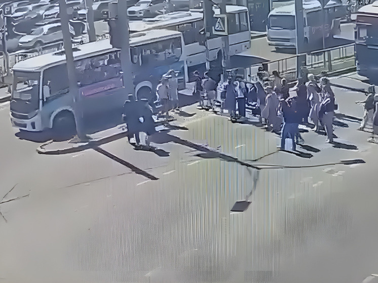 В Краснодаре автобус сбил пенсионерку