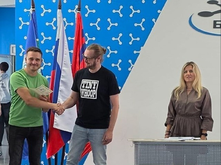 В Волгоградской области энергетики освоили профессию оператора БПЛА