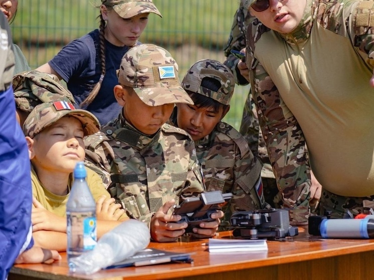 Команды из Тувы участвуют в окружном этапе всероссийской военно-патриотической игры «Зарница 2.0»