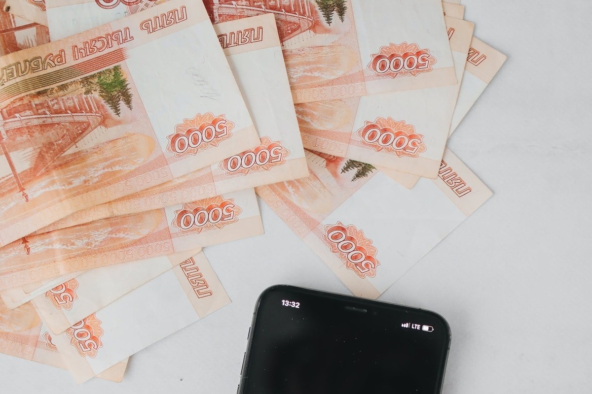 С экс-госсекретаря Дагестана начали взыскивать долг по кредиту в день задержания