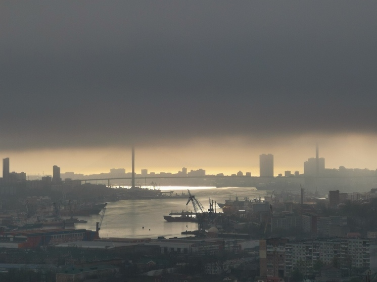 Охотский антициклон принесет прохладу и туманы в Приморье: дата