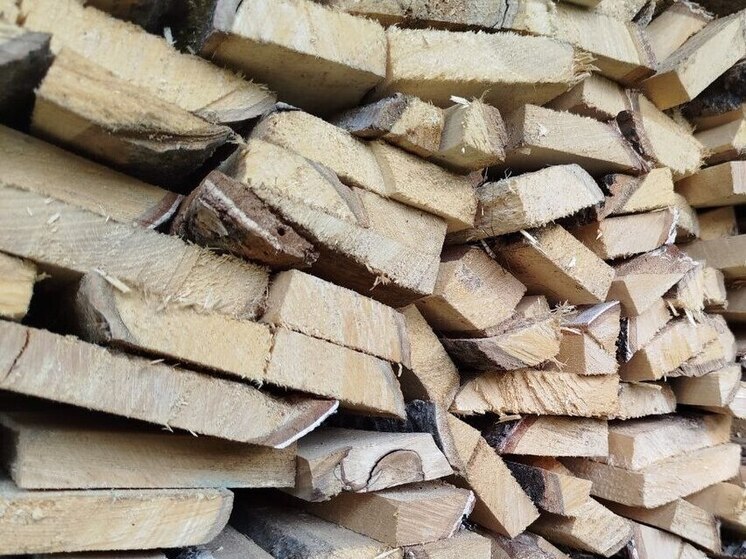 Жительница Хакасии купила несуществующий пиломатериал за 33 тысячи рублей