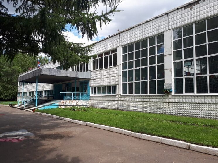В омской школе № 47 проведут капитальный ремонт