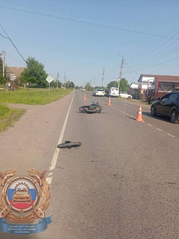 В ЛНР юноша на мопеде устроил ДТП