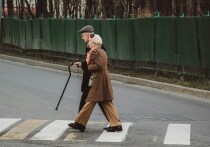 С 1 января 2025 года в России возобновлена ежегодная индексация страховых пенсий для более чем 7,5 миллиона пенсионеров, которые продолжают работать