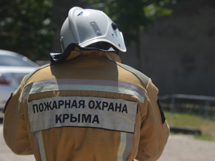Хозяйственная постройка горела в Нижнегорском районе