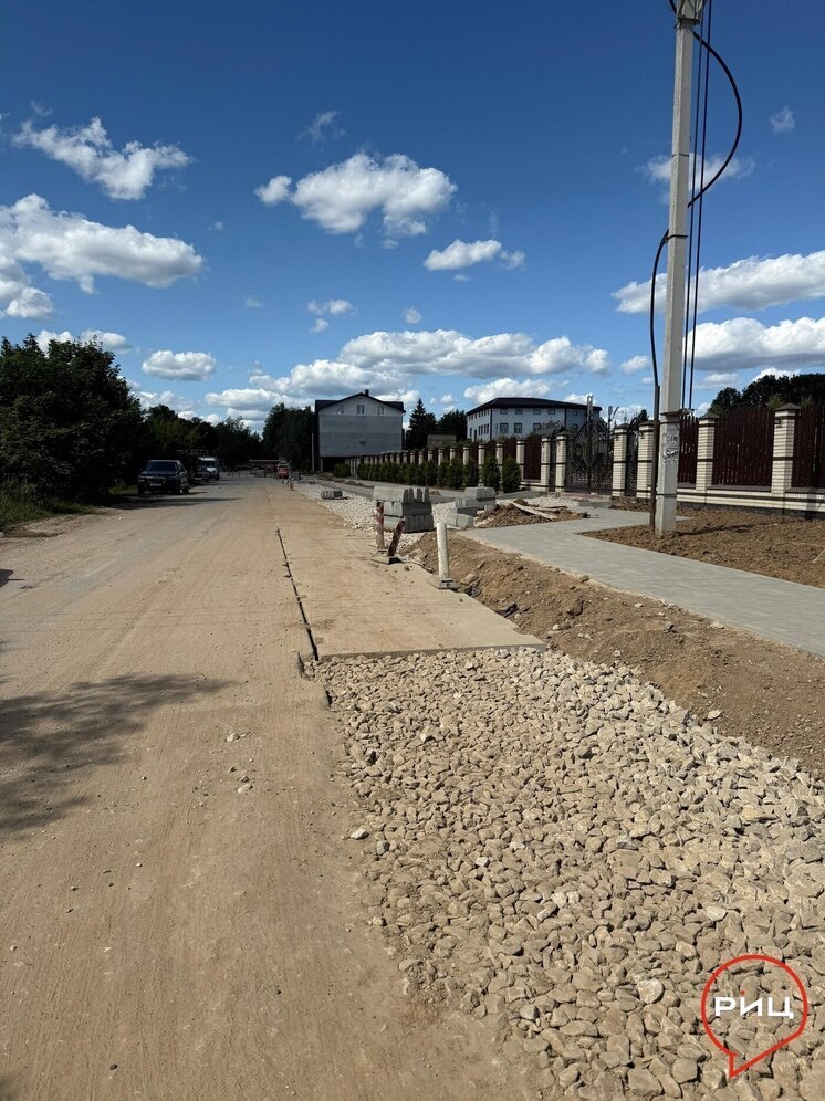 Дорогу к храму и ФАПу в Кривском сделают к концу июля