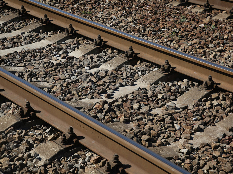 На вокзалах и станциях МЦД продолжают раздавать бесплатную воду