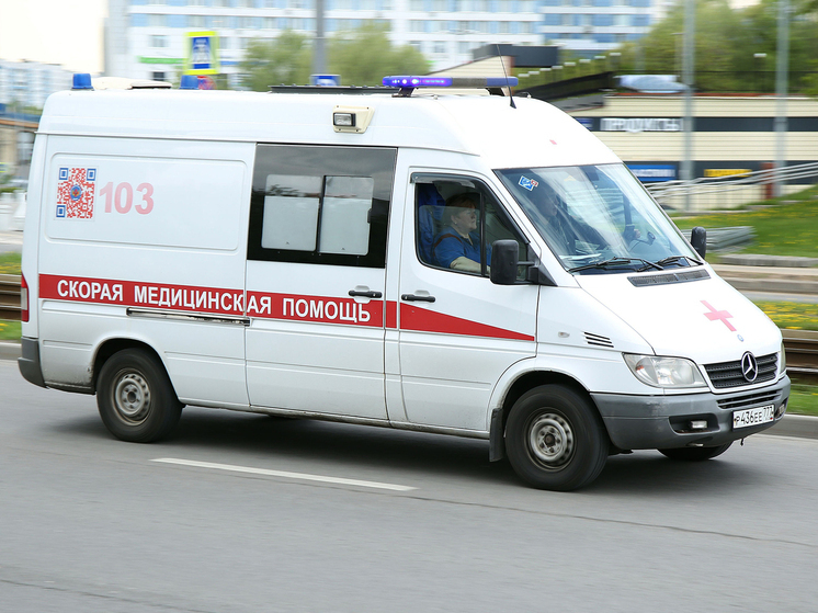 На новый уровень сексуального удовольствия попытался выйти 42-летний фермер с юга России, а вместо этого попал в больницу с застрявшей в прямой кишке анальной пробкой