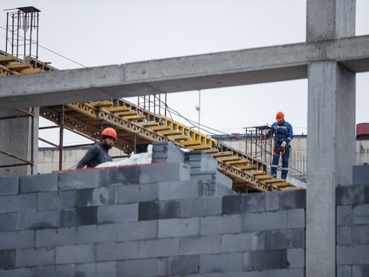 На улице Титова в Екатеринбурге появятся детский сад и сквер