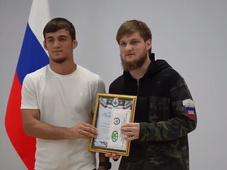 В Чечне наградили лучших спортсменов