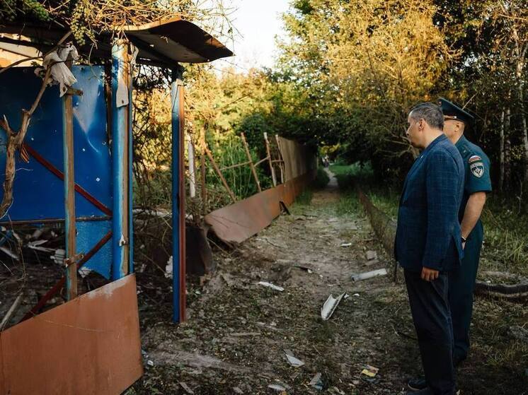 Хинштейн приехал на место удара БПЛА в Курске