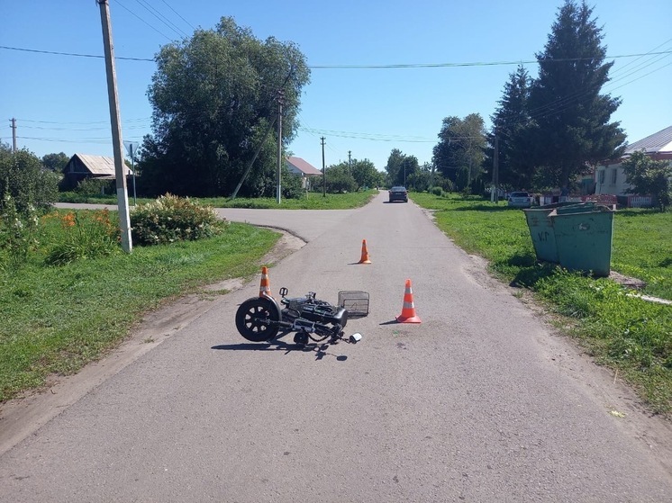 Два человека на электровелосипедах пострадали в ДТП под Липецком