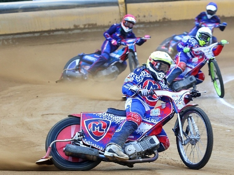 «Восток» обогнал «Мега-Ладу»: приморцы одержали победу на чемпионате РФ по спидвею