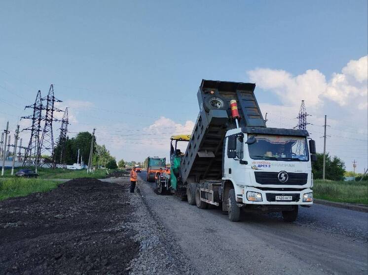 В Курской области ремонтируют важный участок федеральной дороги
