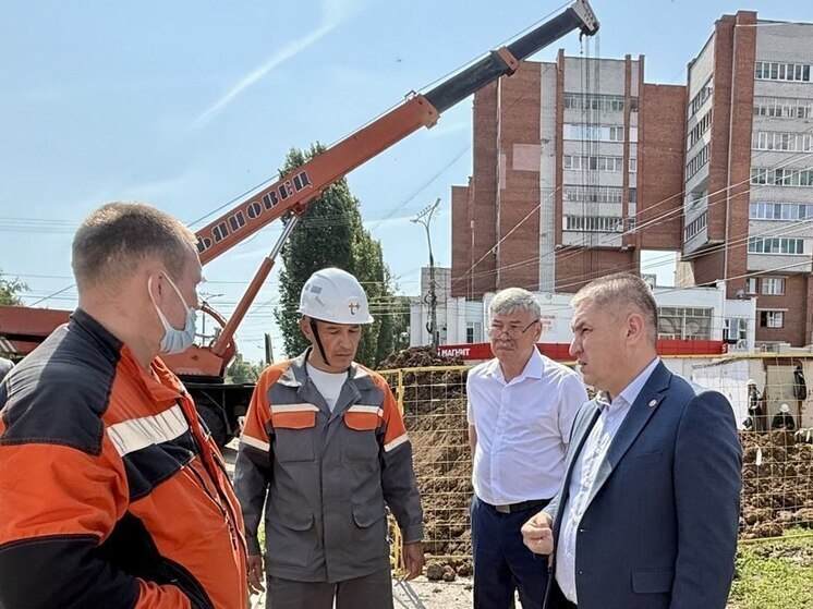 Доброхотов лично отслеживает устранение дефектов на теплосетях в Чебоксарах